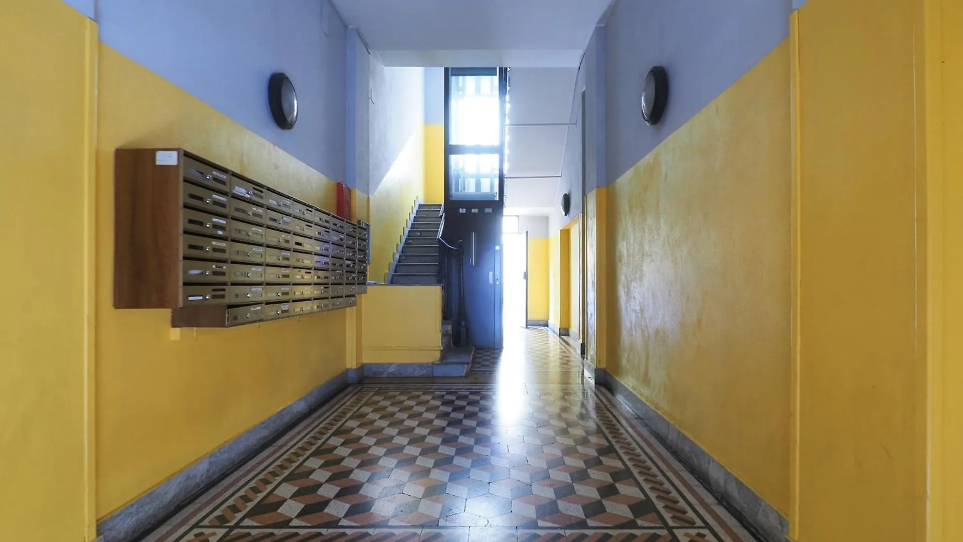 Melzo Premium Apartment Milano Porta Venezia 0*, Milan Italy